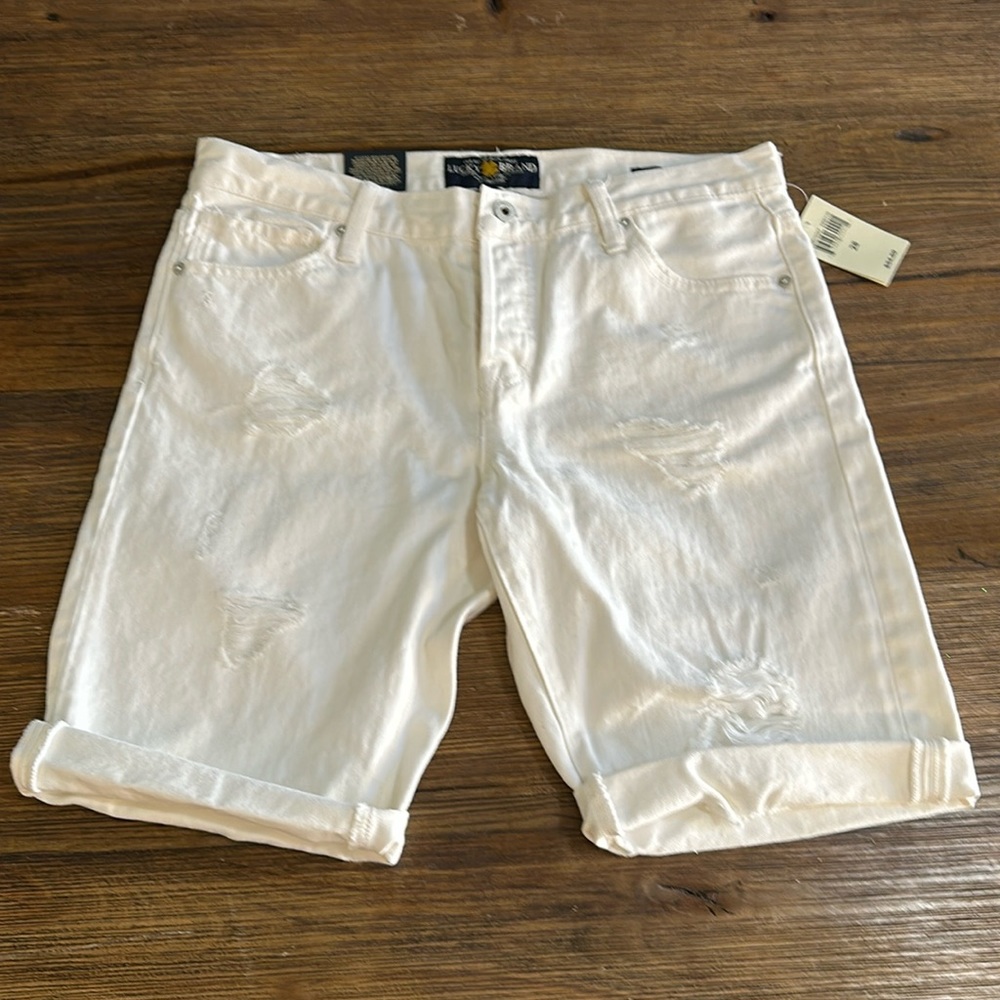 Lucky brand boyfriend Bermuda shorts, size 6/28, new with tags